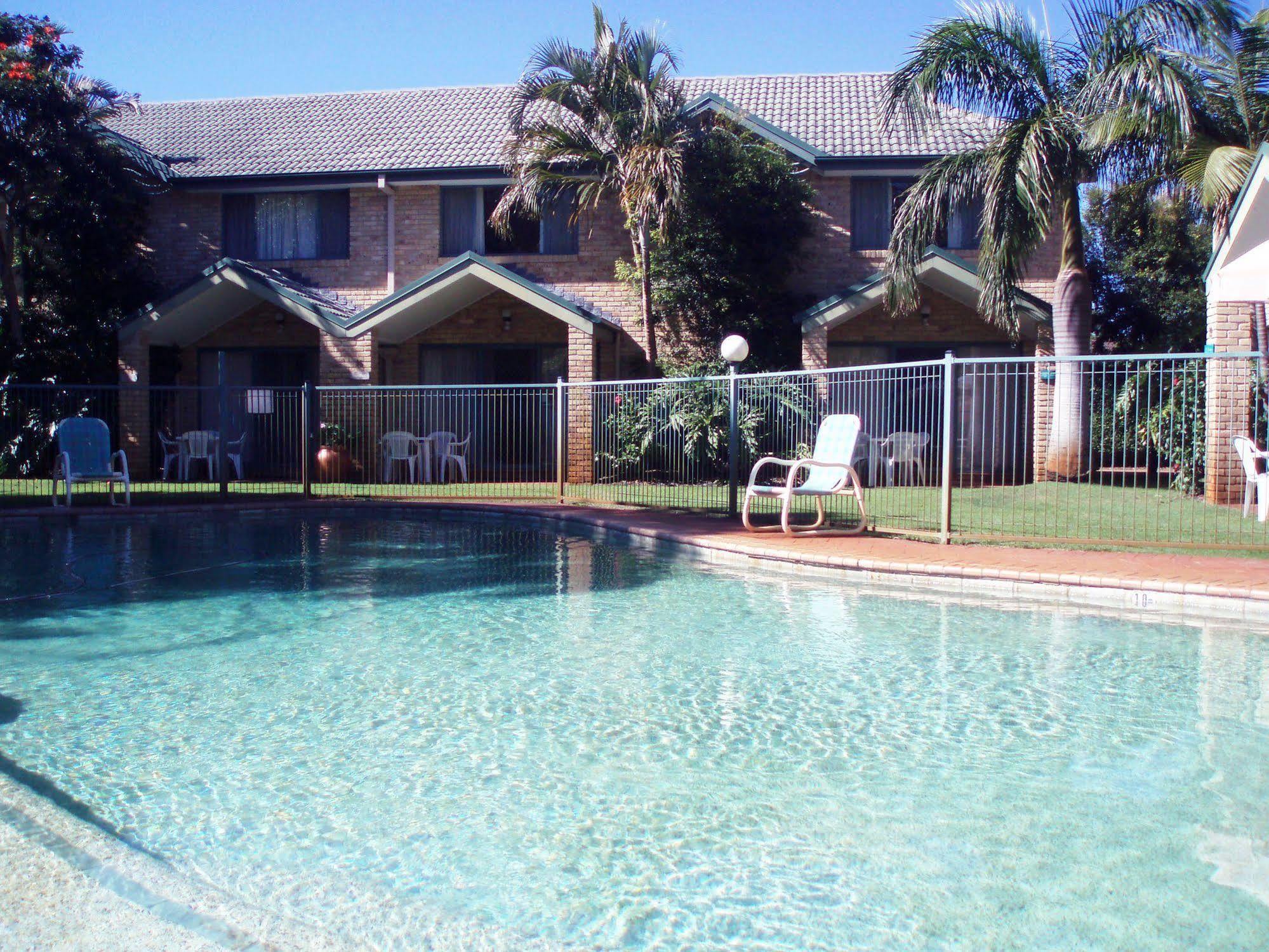 Aqua Villa Holiday Apartments Coffs Harbour Exterior photo